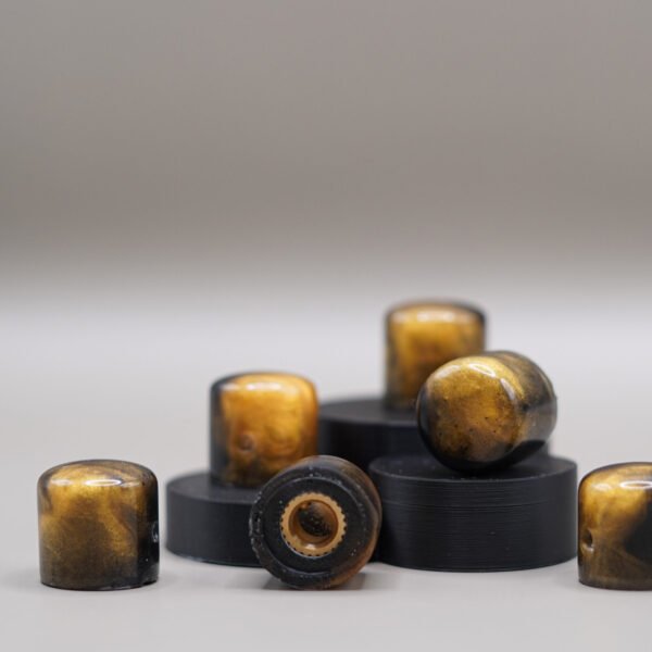 mayan obsidian – guitar knob set (carbon black + mayan gold)