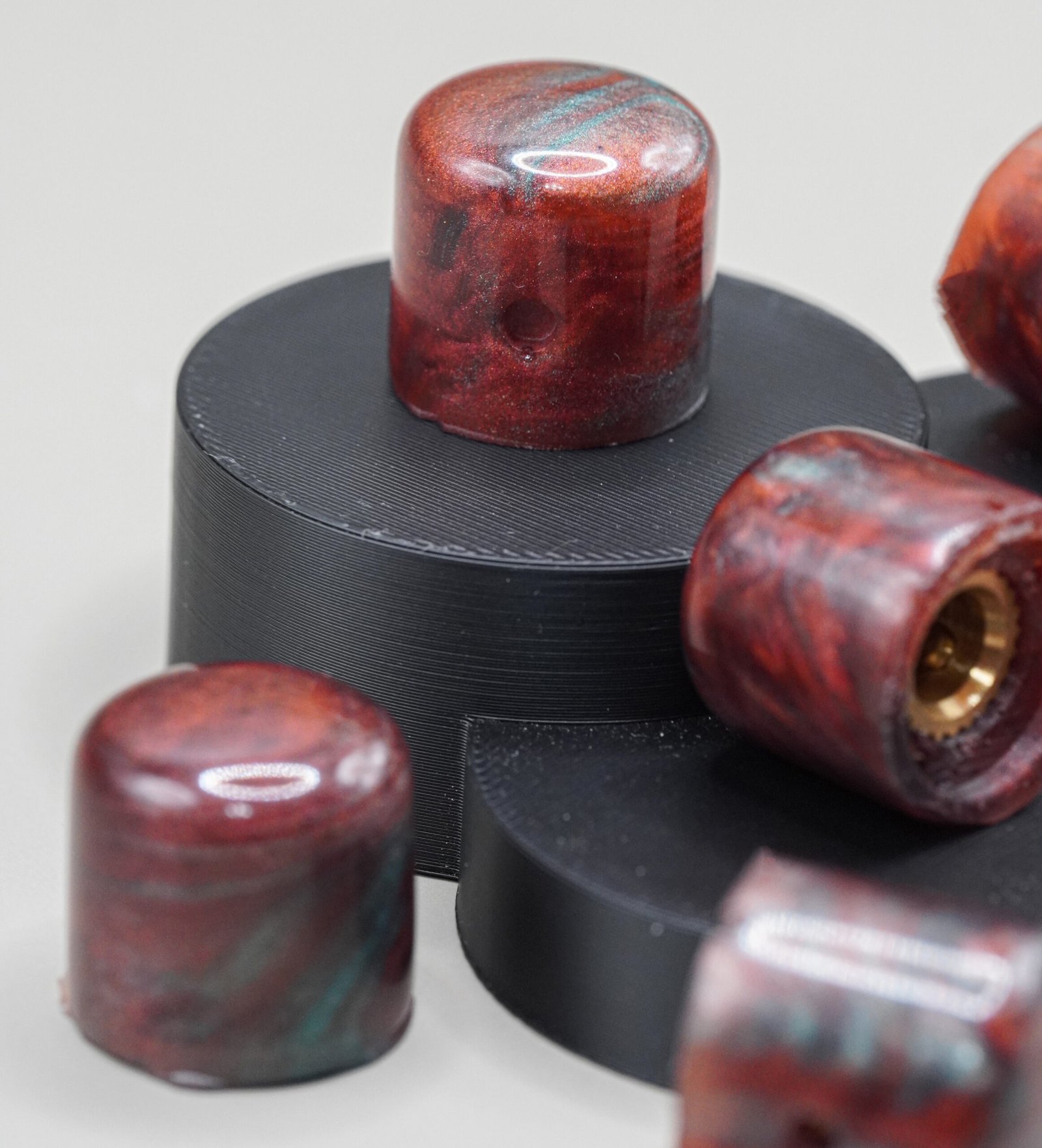 crimson alloy – guitar knobs