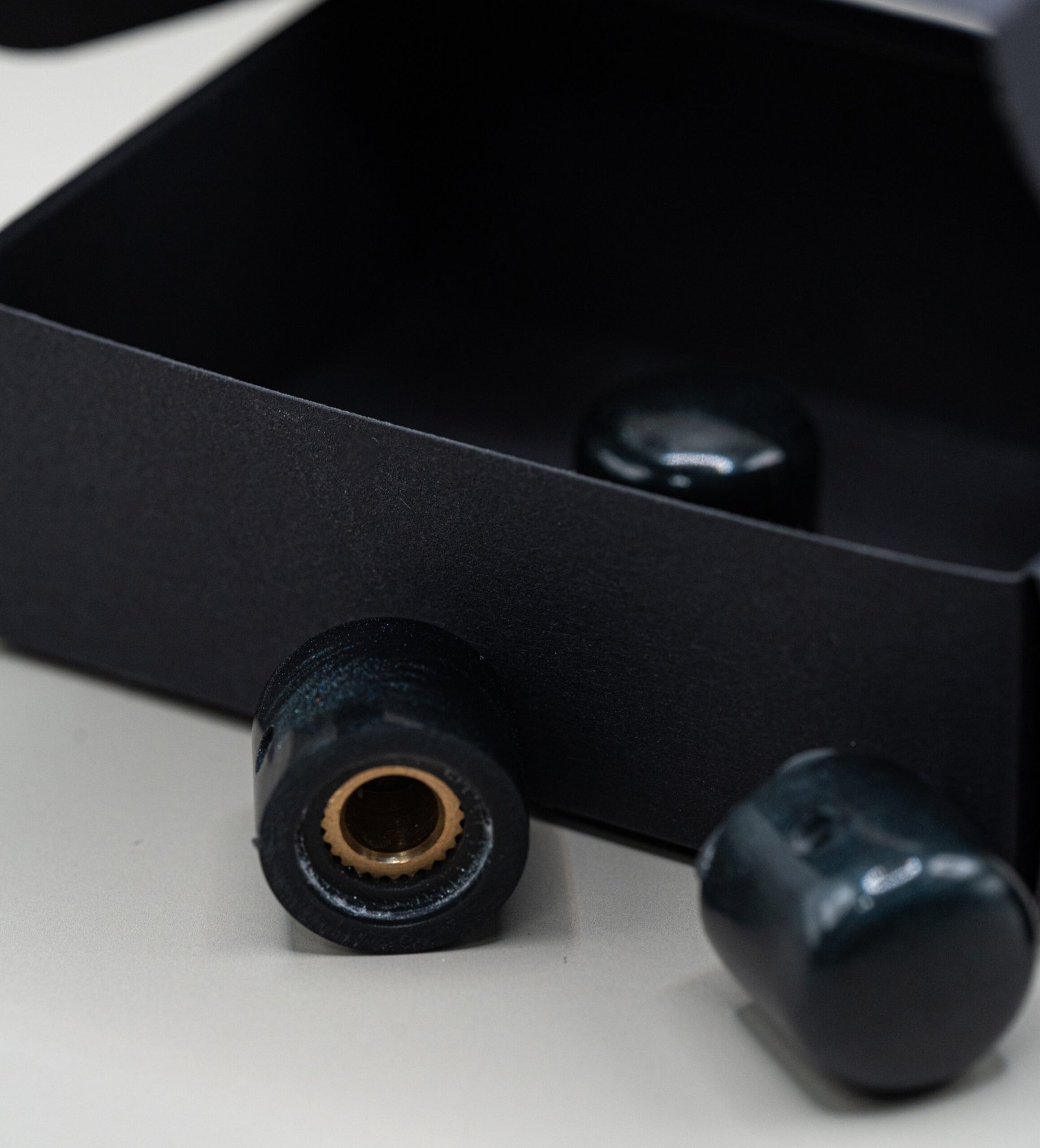 carbon black epoxy resin guitar knobs