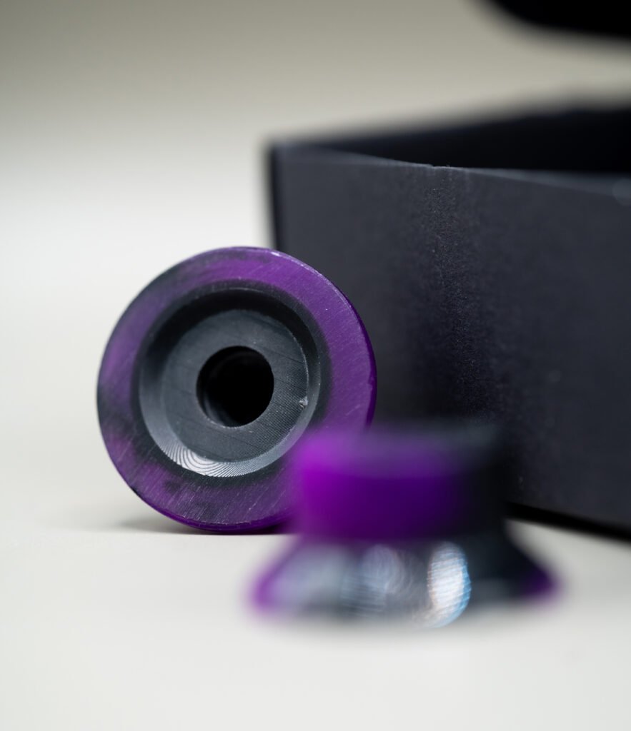 charcoal core fender styled epoxy knobs (copy)