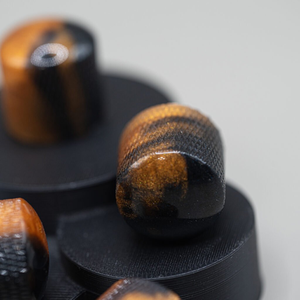 crimson eclipse epoxy resin guitar knobs (copy)