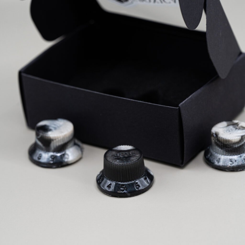 onyx tempest fender styled epoxy knobs (copy)
