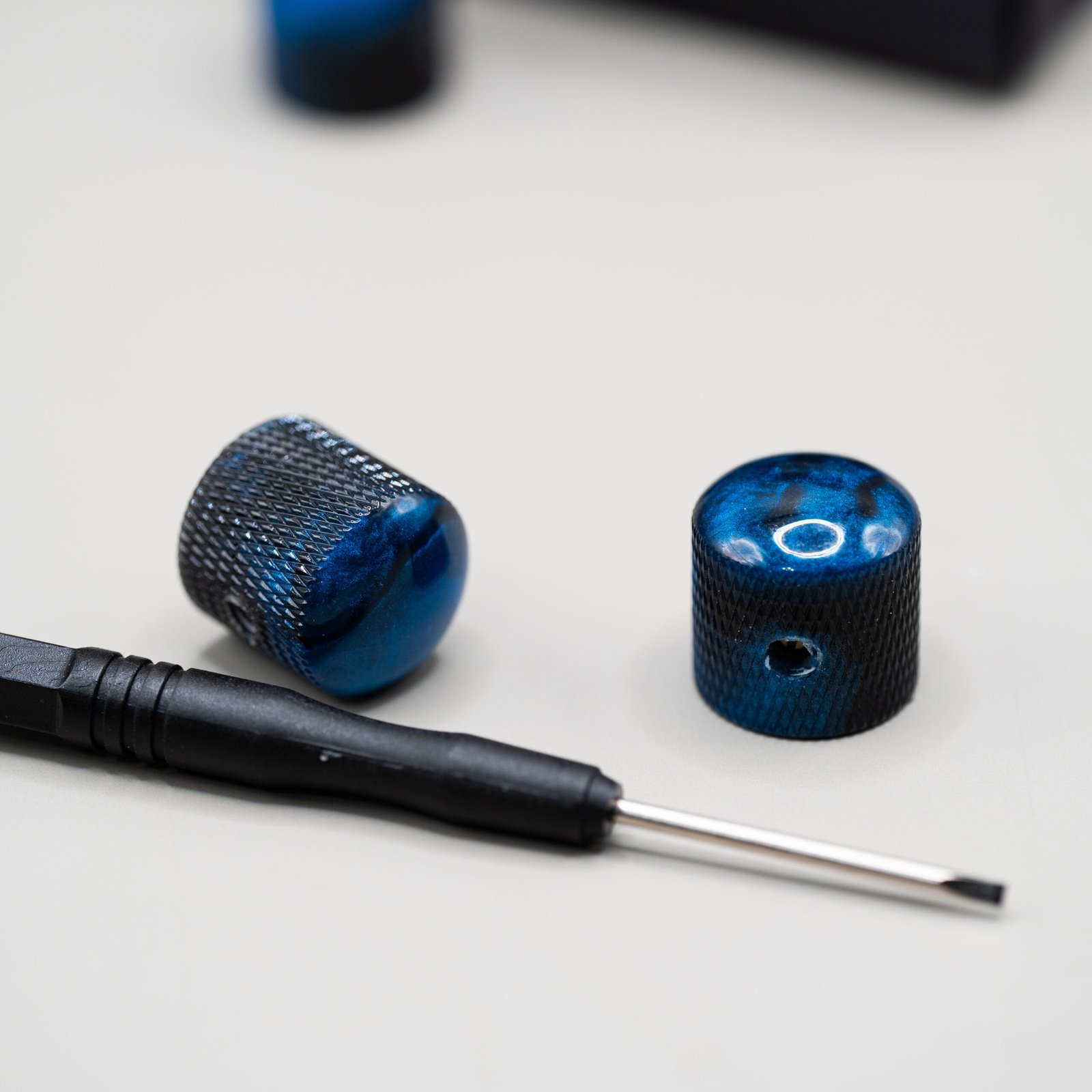 marble eclipse epoxy resin guitar knobs (copy)