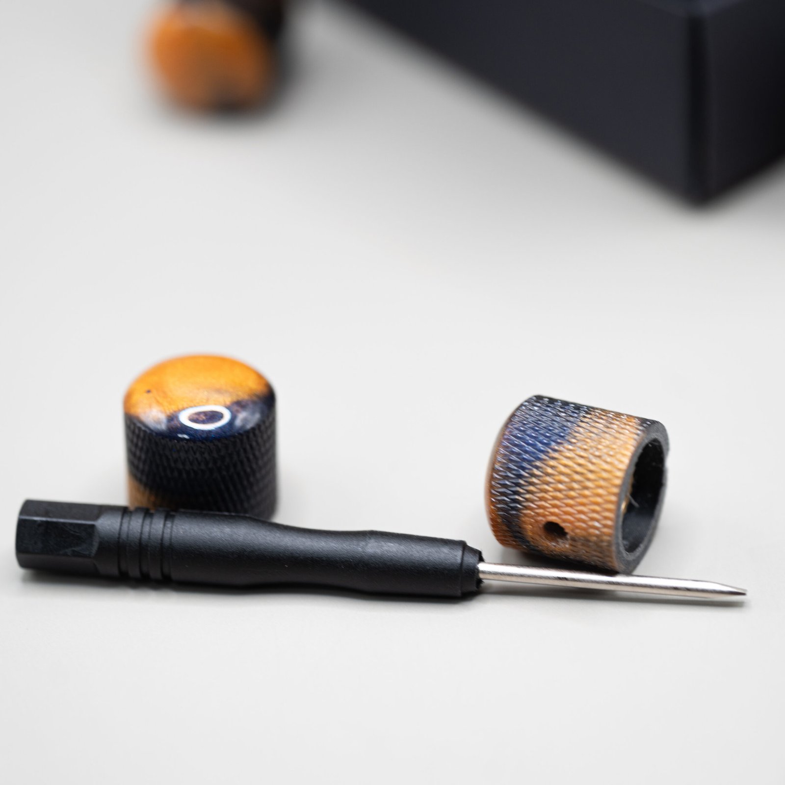 blue drift epoxy resin guitar knobs (copy)