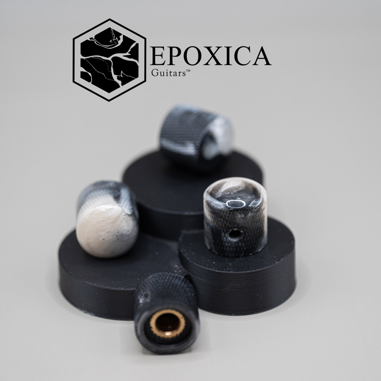 blue zenith epoxy resin guitar knobs (copy)