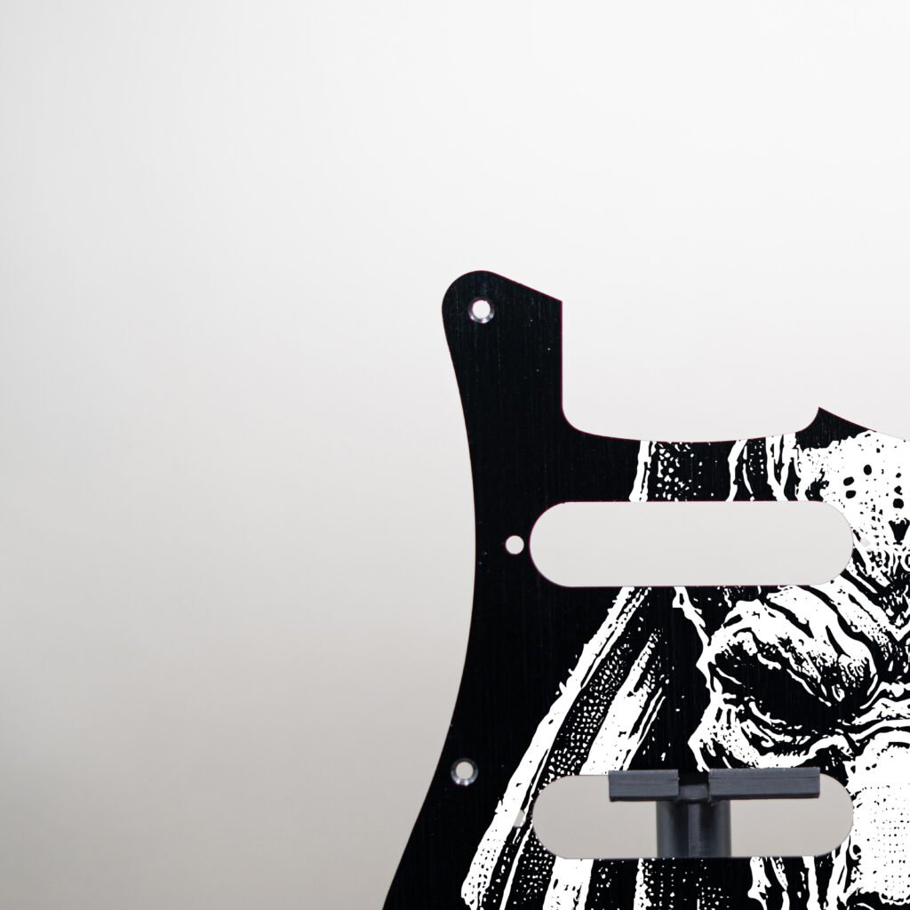 anubis metal stratocaster pickguard (copy)